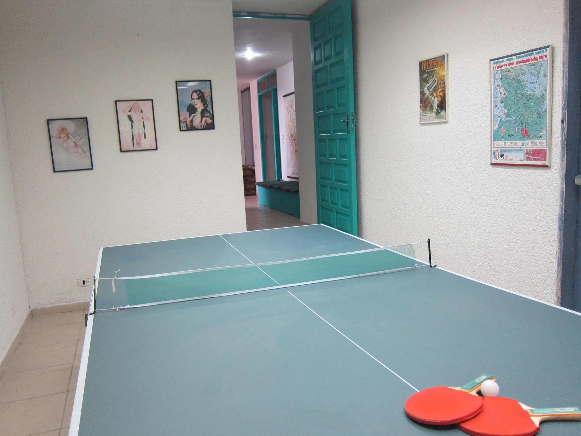 Hostal Los Aventureros Санта-Крус-де-ла-Сьерра Экстерьер фото